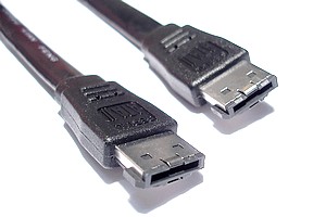 Câble Nappe Externe Serial ATA e-SATA - 323200